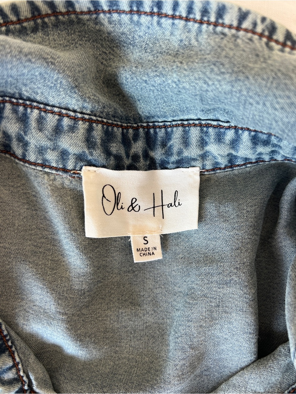 Oli & hali blue denim n button down top with yellow embroidery - Picture 2 of 10